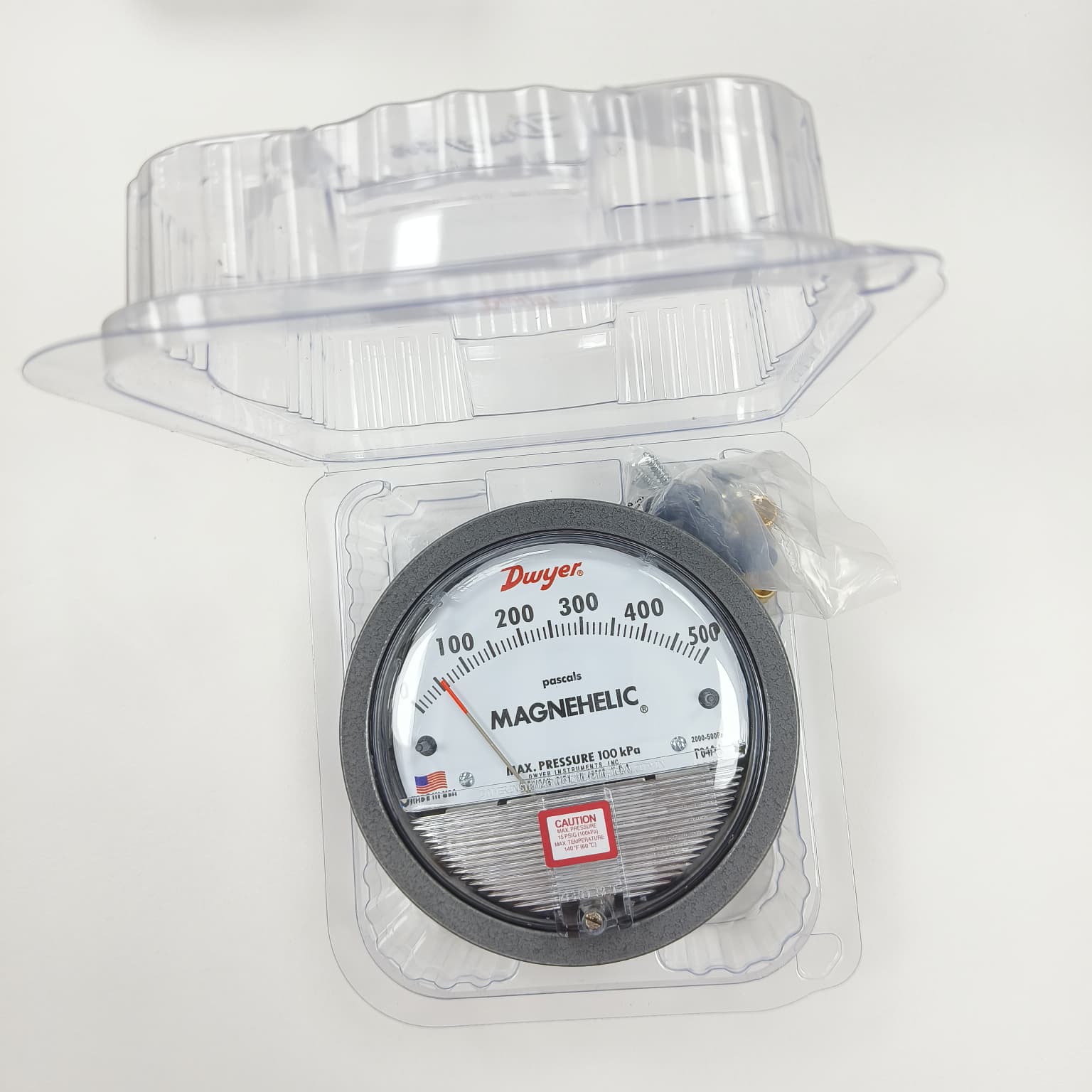 Dwyer Magnehelic gauges - Sourced against an urgent breakdown requirement in Kuwait